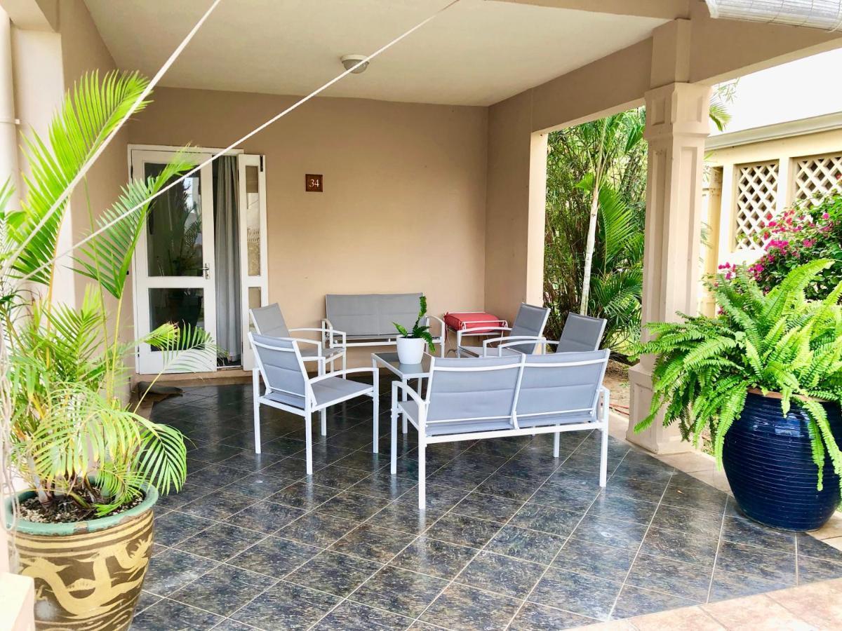 Beachfront Villa In A Beautiful And Secured Complex Flic en Flac Екстер'єр фото