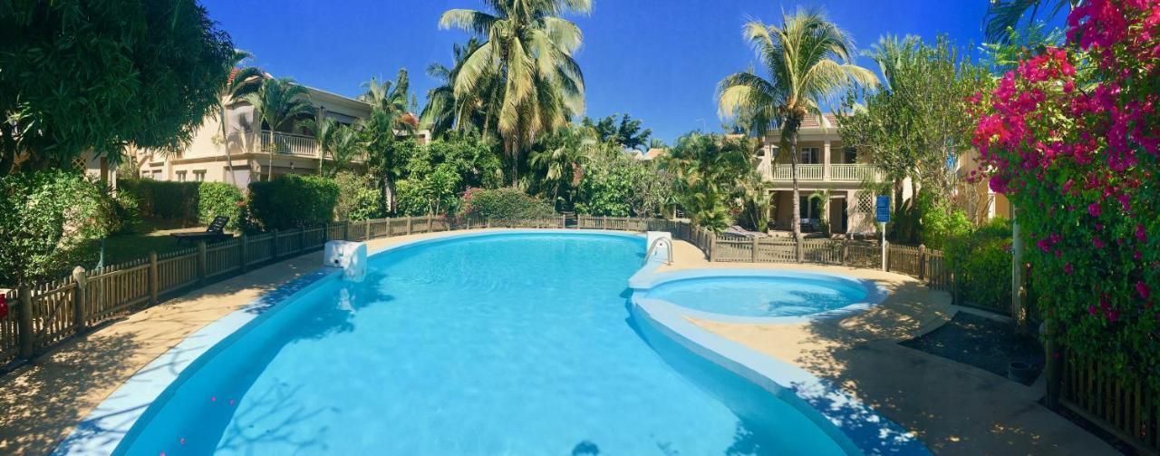 Beachfront Villa In A Beautiful And Secured Complex Flic en Flac Екстер'єр фото