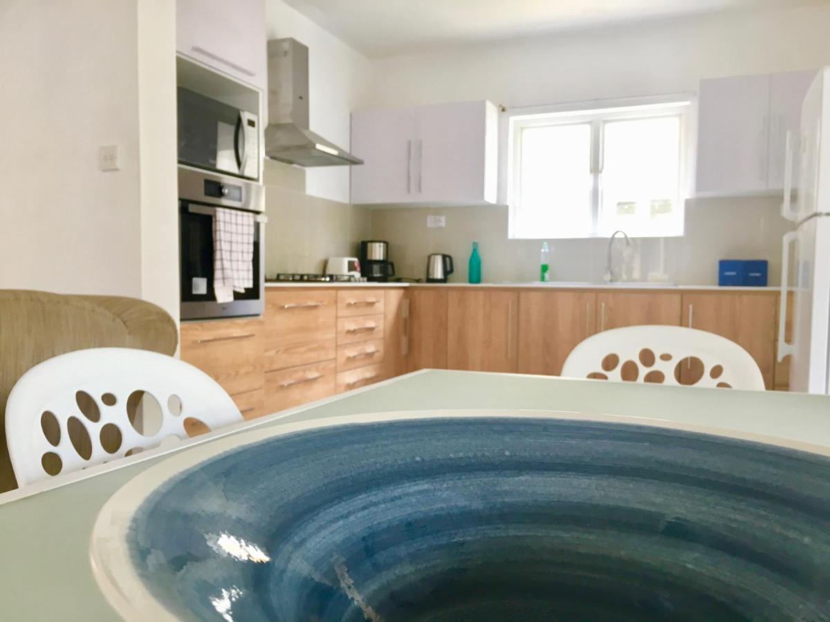 Beachfront Villa In A Beautiful And Secured Complex Flic en Flac Екстер'єр фото